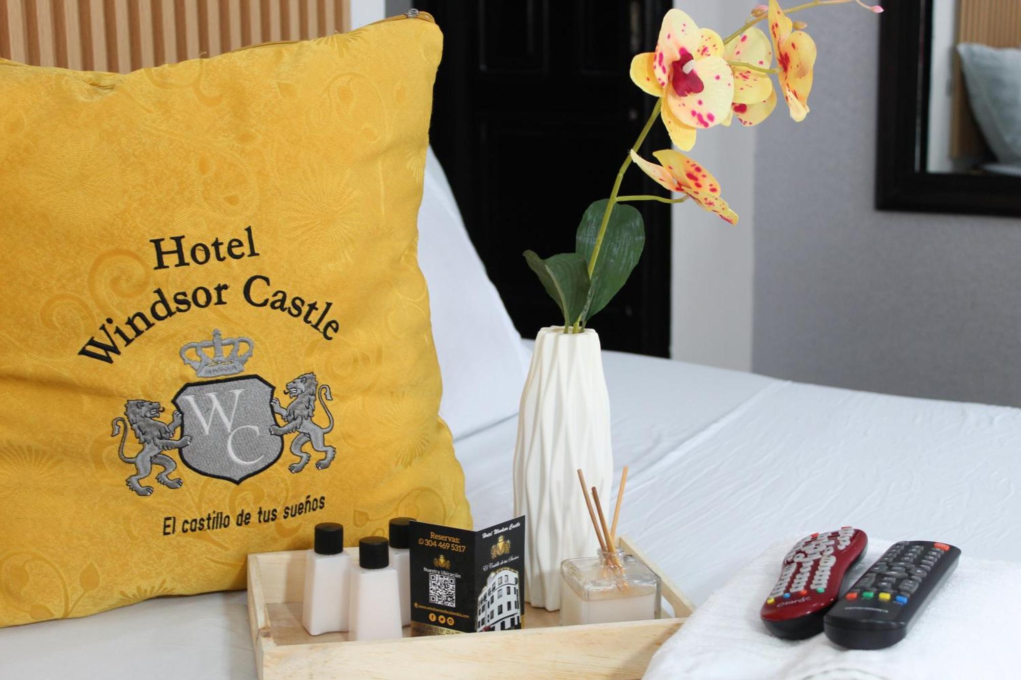 Hotel Windsor Castle Bogota Exterior photo